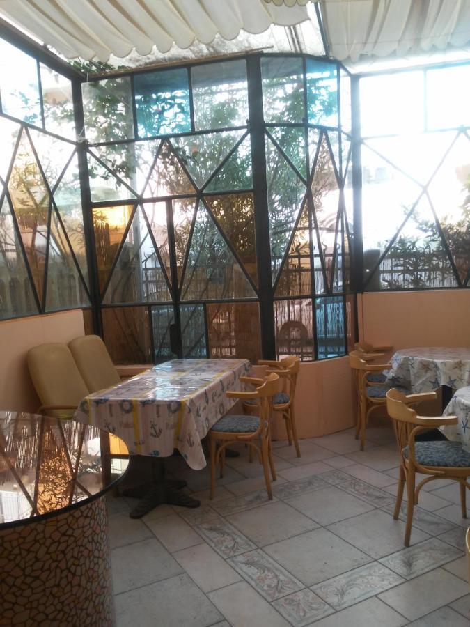 Hotel Villa Morgana เวียเรจโจ ภายนอก รูปภาพ