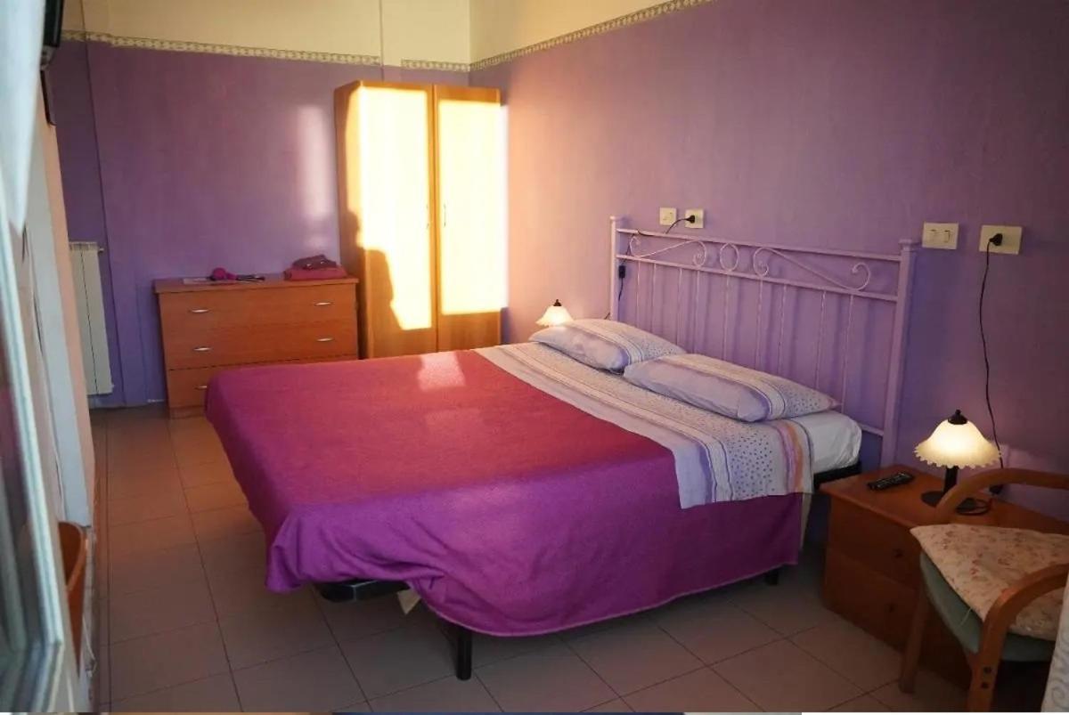 Hotel Villa Morgana เวียเรจโจ ภายนอก รูปภาพ