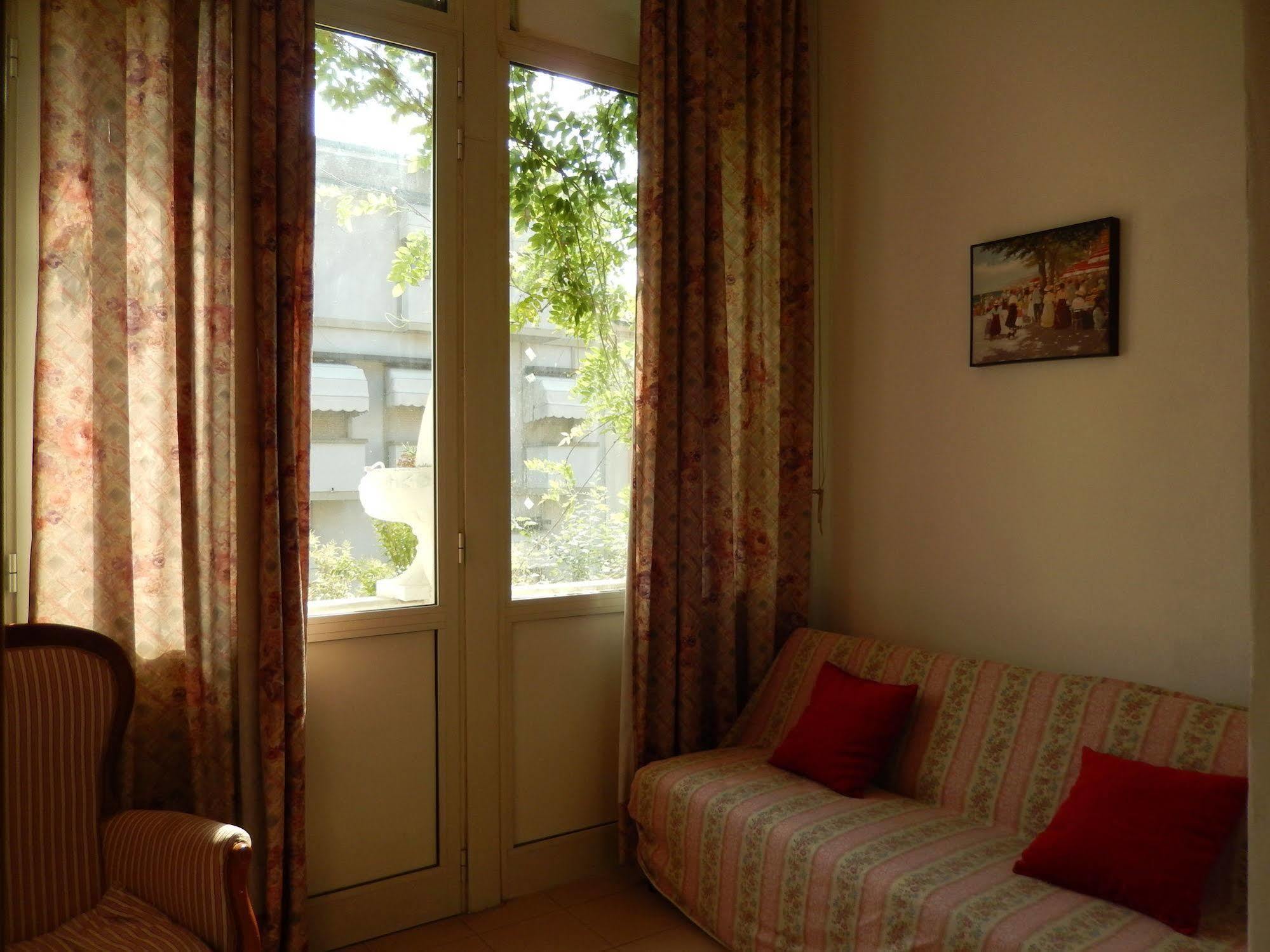Hotel Villa Morgana เวียเรจโจ ภายนอก รูปภาพ